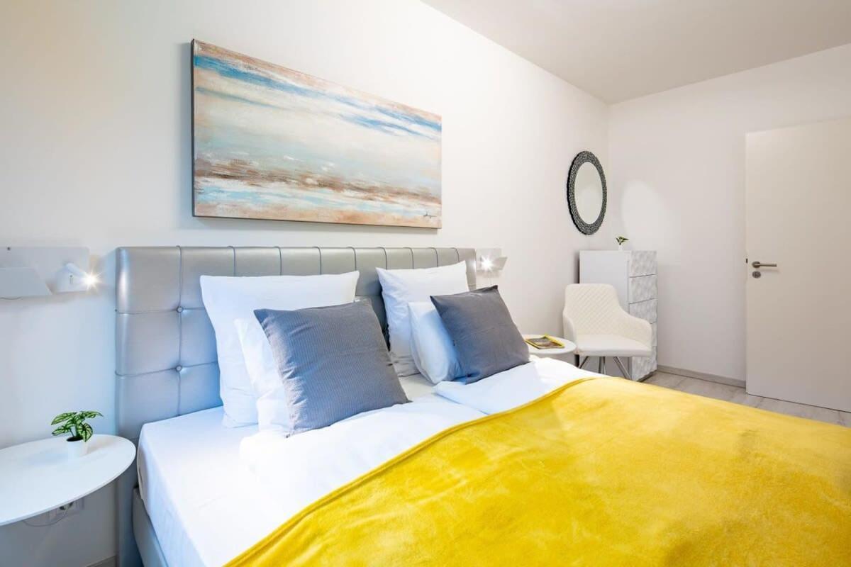 Terrace Garden - Free Parking - New And Cozy Apartment